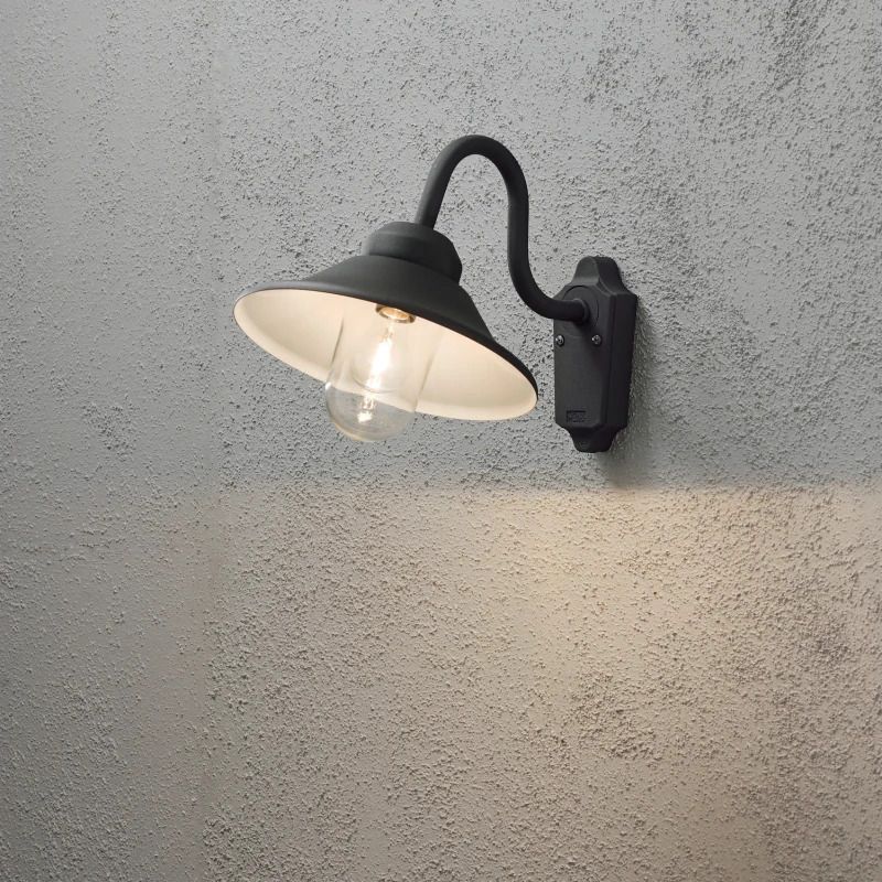 Konstsmide Buiten Wandlamp Vega | Max. 1x 60W E27 | Zwart Aluminium | IP44