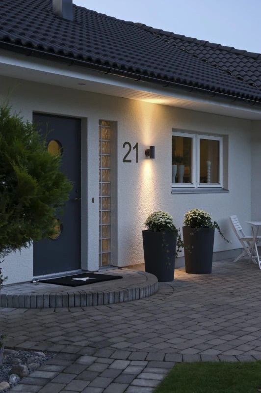 Konstsmide Buiten Wandlamp Modena | Max. 1x 60W E27 | Zwart | IP44