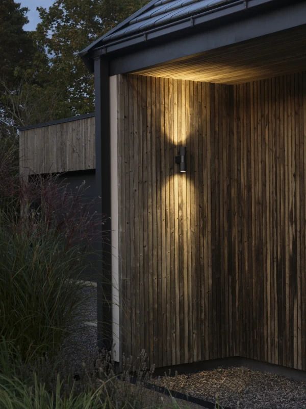 Konstsmide Buiten Wandlamp Temi | Max. 1x 15W GU10 | Zwart Aluminium | IP54