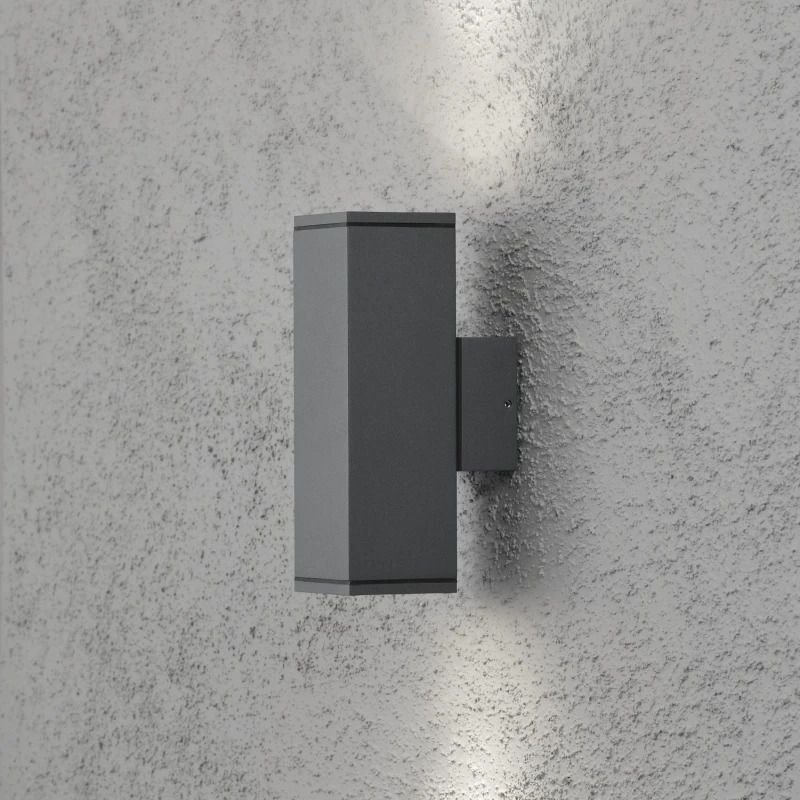 Konstsmide Buiten Wandlamp Monza | Max. 1x 75W E27 | Zwart Aluminium | IP23 | Dimbaar