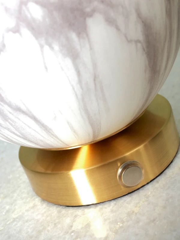 it's about RoMi LED Tafellamp Carrara | 1X E14 Max 25W | Gold/Tinted Glass