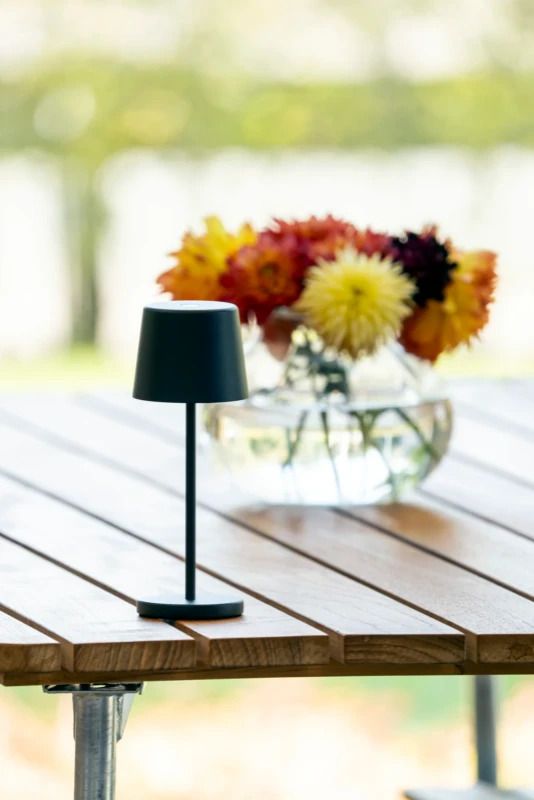 Konstsmide Tuin Tafellamp Vence Mini | 1.6W LED | Zwart Aluminium | 2700K | IP54 | Dimbaar | Oplaadbaar