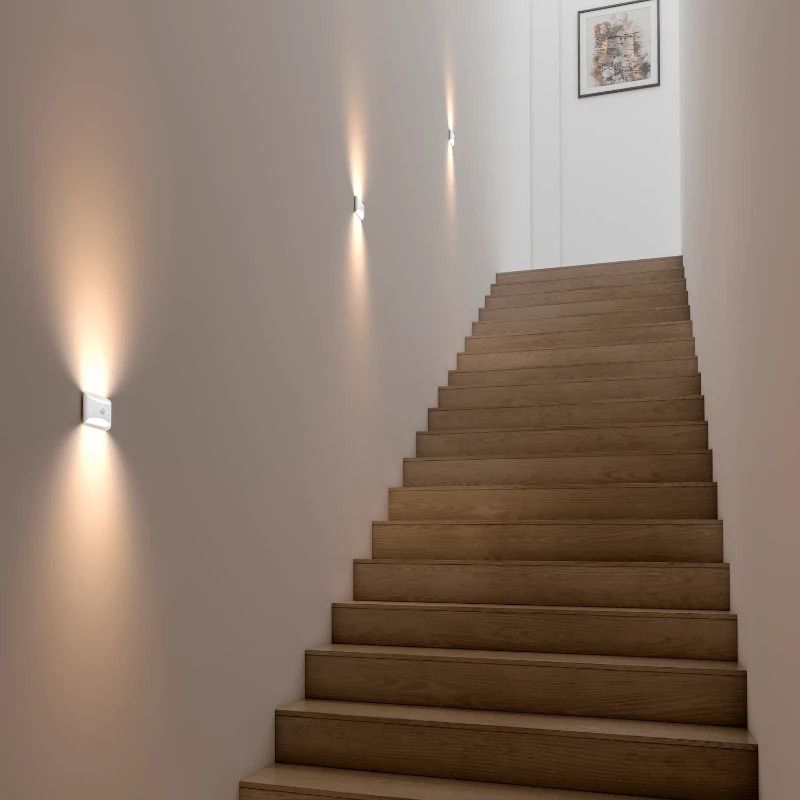 Calex Spot On Wandlamp | 30Lm | Batterij Oplaadbaar | Met Bewegingssensor en Schemersensor