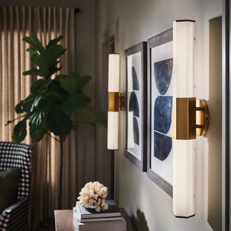 Hinkley LED Badkamerarmatuur Facet | 12W 3000K 2160Lm 830 | IP44 | Heritage Brass