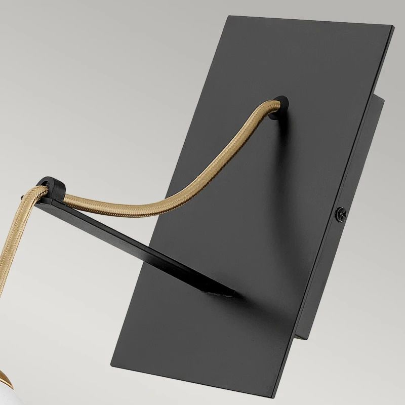 Lisa McDennon by Hinkley LED Wandlamp Nula | 1X E14 Max 40W | Shell White & Luxe Gold
