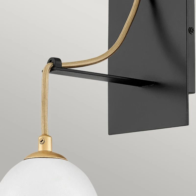 Lisa McDennon by Hinkley LED Wandlamp Nula | 1X E14 Max 40W | Shell White & Luxe Gold