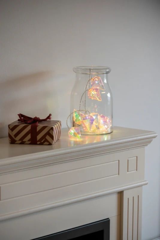 Konstsmide Lichtketting | 10 Lichtpunten 3D diamant iriserend effect | Warm Wit 1.5m | 6u timer, ON/OFF, spacing 15cm, batterij, binnen/buiten