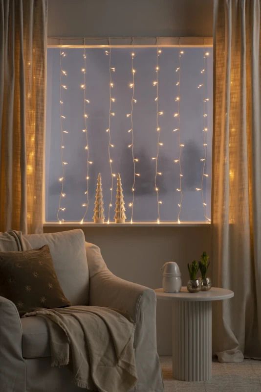 Konstsmide LED Lichtgordijn | 120 Lichtpunten Extra Warm Wit | 3.6W 30V | 140x120cm | 5m snoer | Transparante kabel | Alleen voor binnengebruik