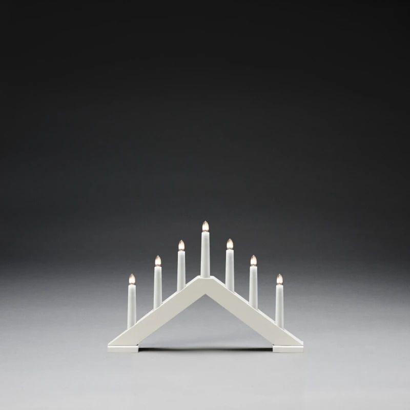 Konstsmide LED Kandelaar | 7 Lichtpunten Warmwit 230V 21W | Matwit, omgekeerde V | On/off schakelaar | Binnengebruik | 40.5x26.5cm | 1.7m snoer