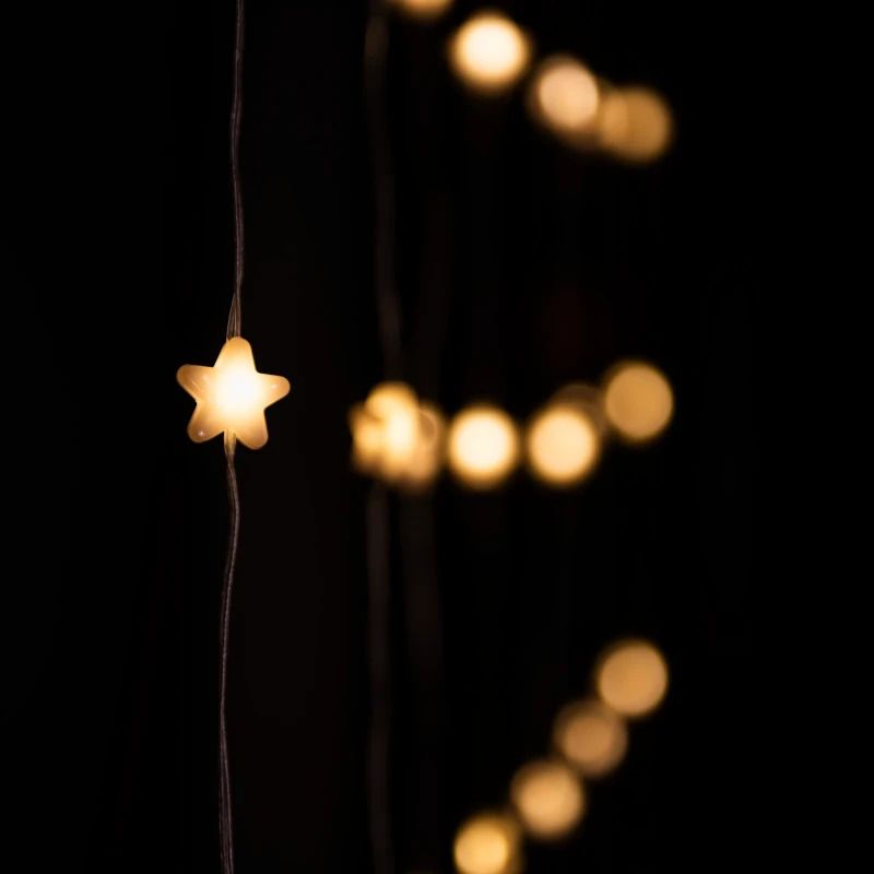 Konstsmide LED Lichtgordijn | 3,6W Extra Warm Wit 120 Lichtpunten USB | 135x180cm | Voor binnen | Transparante kabel