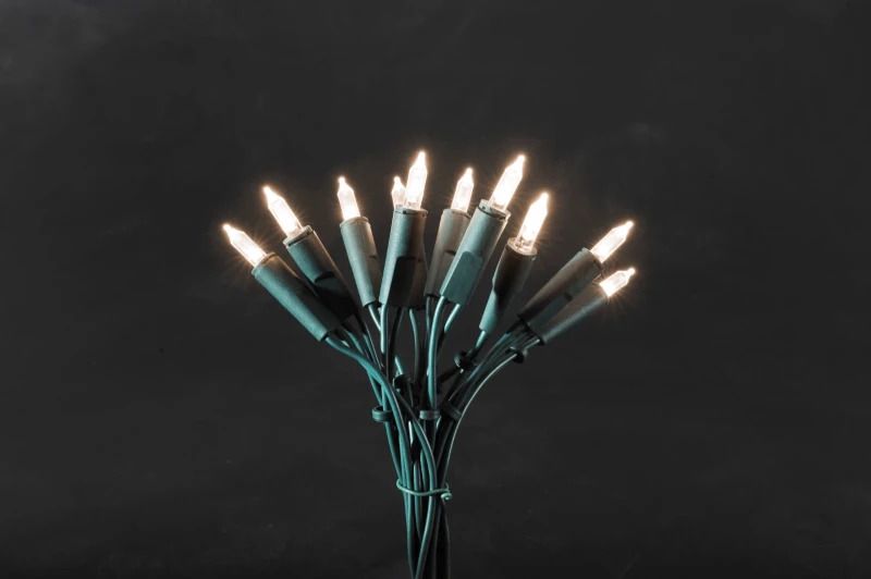 Konstsmide LED Lichtsnoer | 35 Lichtpunten Warmwit 230V | 2.1W 5.1m | Spacing 15cm | Binnen | Groene kabel | Uitwisselbaar