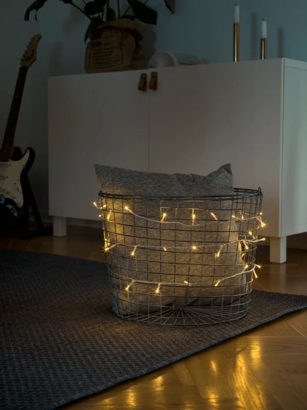 Konstsmide Micro LED Lichtsnoer | 50 Lichtpunten Extra Warm Wit | 3W 24V | 3,43m lengte | 3m aansluitsnoer | Transparante kabel | Binnengebruik